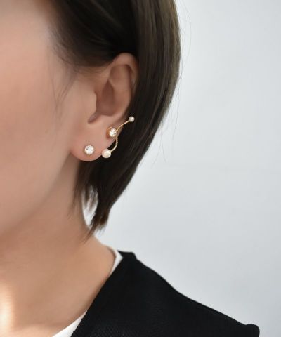 【イヤーカフ風】<br>ポイントパール×ツイストライン